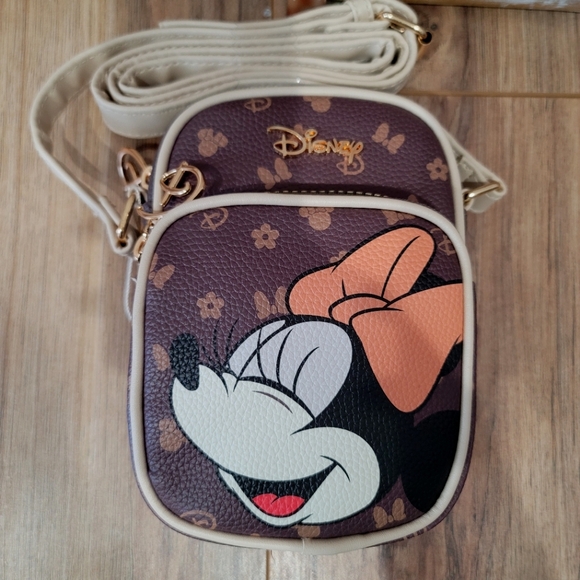 NWT Disney Minnie Mouse Crossbody - Picture 5 of 11